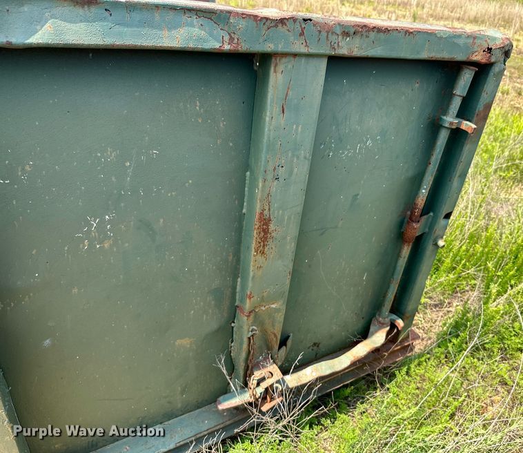 image for item LG9258 Roll-off container