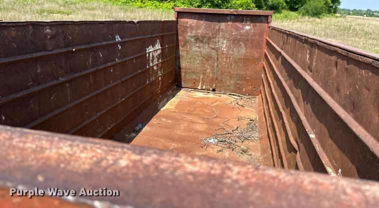 image for item LG9259 Roll-off container