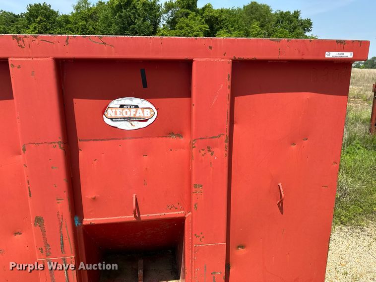 image for item LG9260 Roll-off container