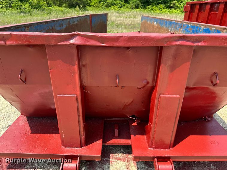 image for item LG9262 Roll-off container