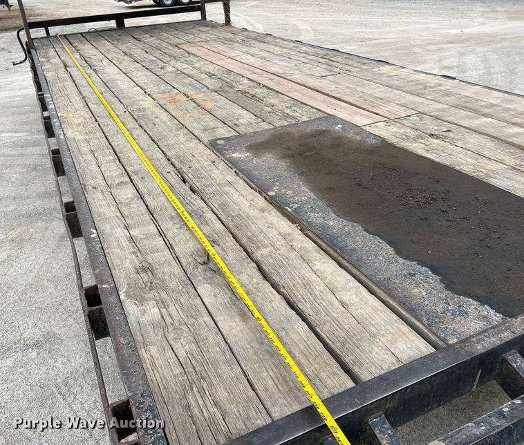 image for item LI9630 1999 Starlite  equipment trailer