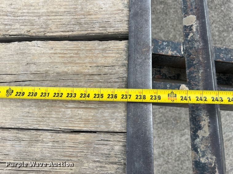 image for item LI9630 1999 Starlite  equipment trailer