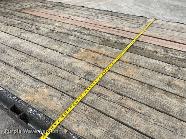 image for item LI9630 1999 Starlite  equipment trailer