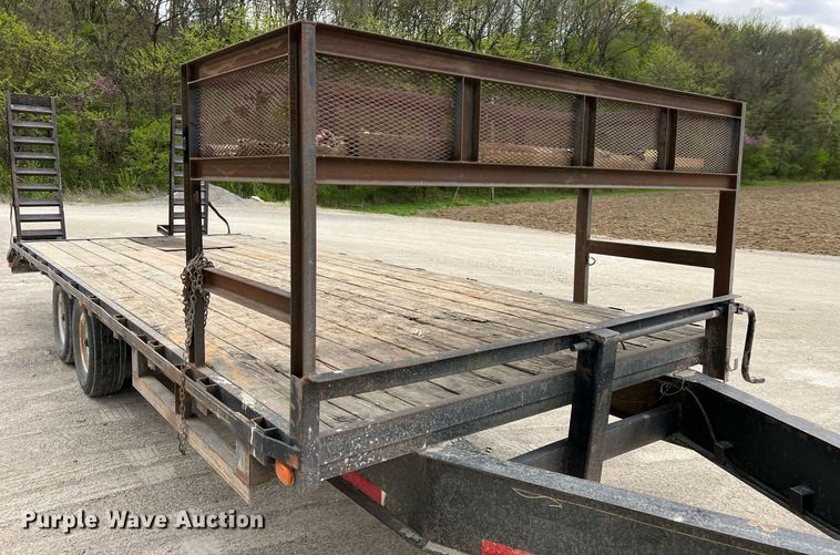 image for item LI9630 1999 Starlite  equipment trailer