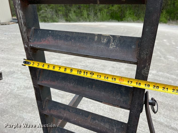 image for item LI9630 1999 Starlite  equipment trailer