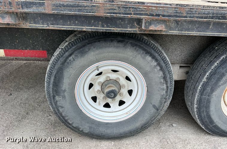 image for item LI9630 1999 Starlite  equipment trailer