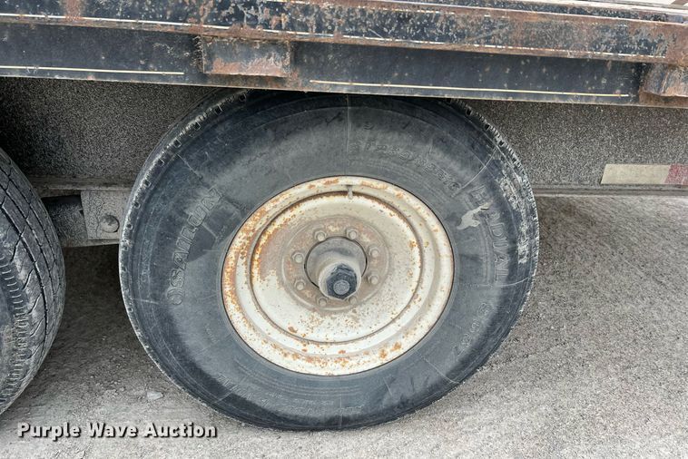 image for item LI9630 1999 Starlite  equipment trailer