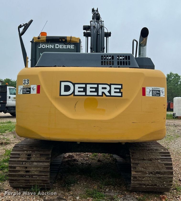 image for item LI9722 2014 John Deere 130G  excavator