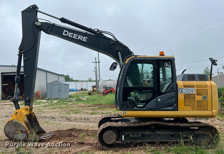 image for item LI9722 2014 John Deere 130G  excavator
