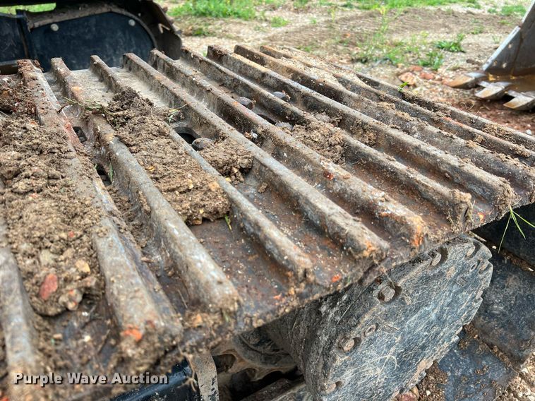 image for item LI9722 2014 John Deere 130G  excavator