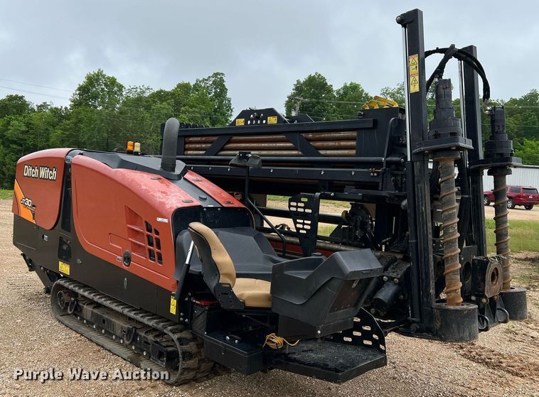 image for item LI9723 2016 Ditch Witch JT30 All-Terrain  directional boring unit