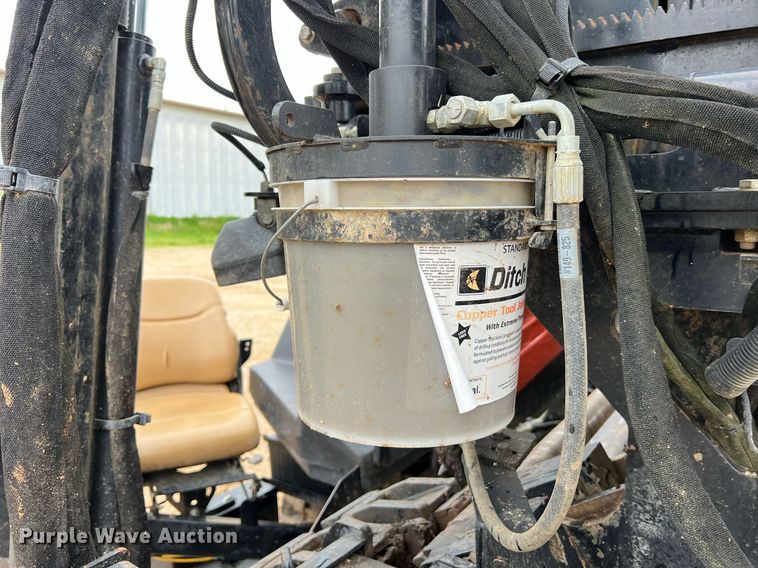 image for item LI9723 2016 Ditch Witch JT30 All-Terrain  directional boring unit
