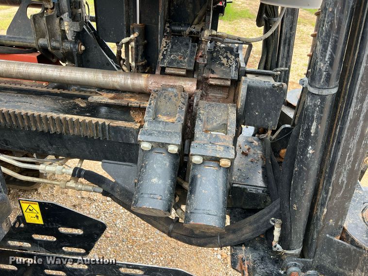 image for item LI9723 2016 Ditch Witch JT30 All-Terrain  directional boring unit