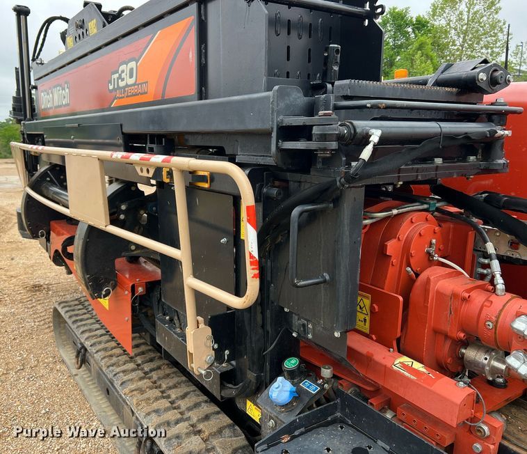 image for item LI9723 2016 Ditch Witch JT30 All-Terrain  directional boring unit
