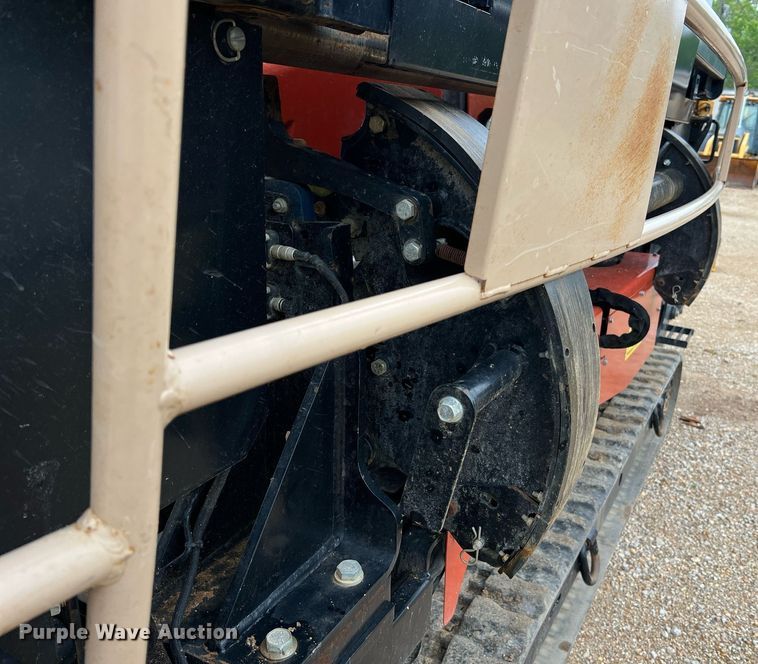 image for item LI9723 2016 Ditch Witch JT30 All-Terrain  directional boring unit