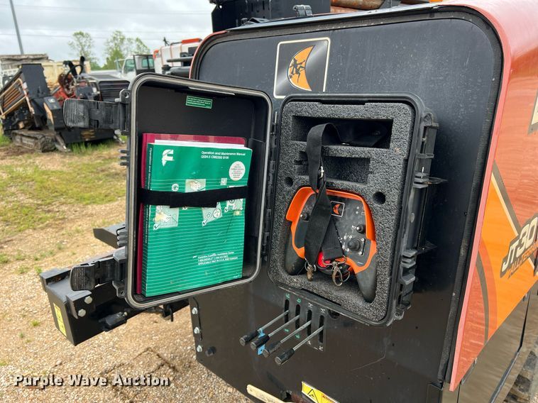 image for item LI9723 2016 Ditch Witch JT30 All-Terrain  directional boring unit