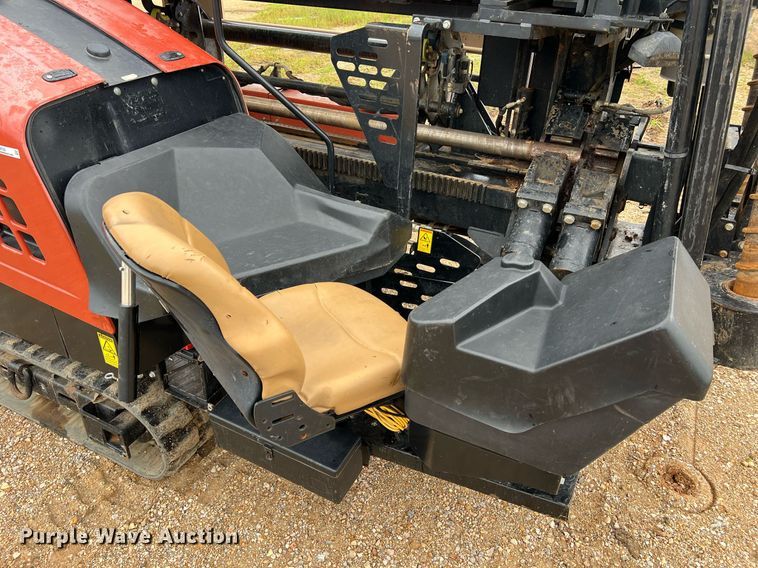 image for item LI9723 2016 Ditch Witch JT30 All-Terrain  directional boring unit