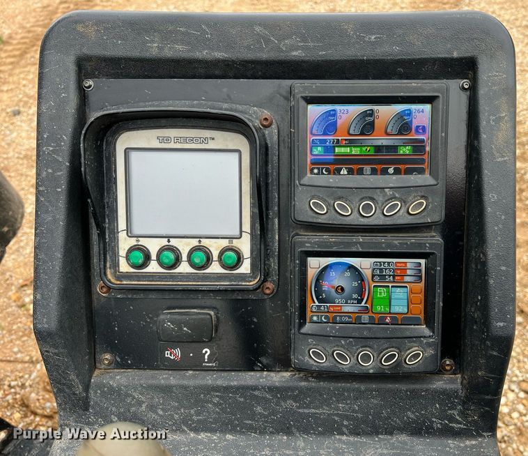 image for item LI9723 2016 Ditch Witch JT30 All-Terrain  directional boring unit