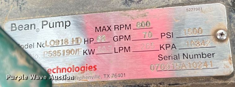 image for item LI9723 2016 Ditch Witch JT30 All-Terrain  directional boring unit