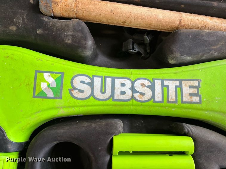 image for item LI9723 2016 Ditch Witch JT30 All-Terrain  directional boring unit