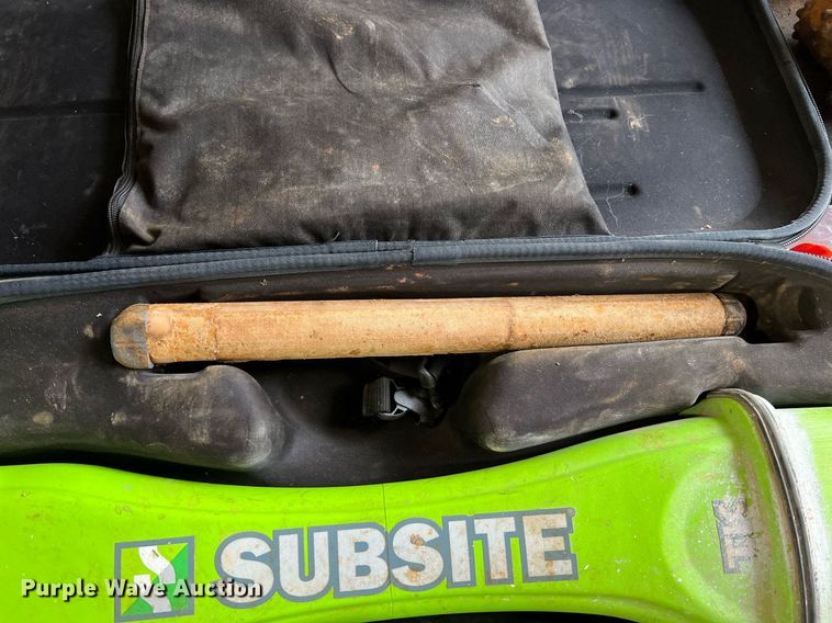 image for item LI9723 2016 Ditch Witch JT30 All-Terrain  directional boring unit