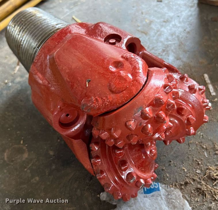 image for item LI9723 2016 Ditch Witch JT30 All-Terrain  directional boring unit