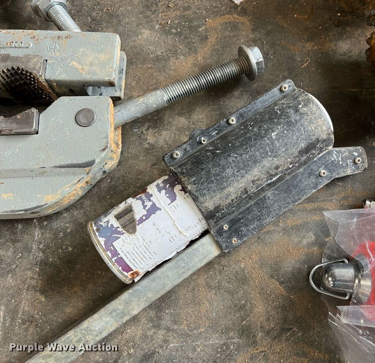 image for item LI9723 2016 Ditch Witch JT30 All-Terrain  directional boring unit