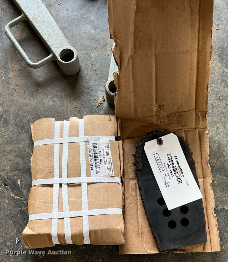 image for item LI9723 2016 Ditch Witch JT30 All-Terrain  directional boring unit