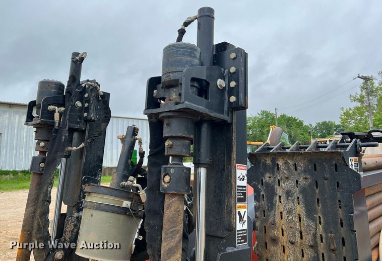 image for item LI9724 2013 Ditch Witch JT25  directional boring unit