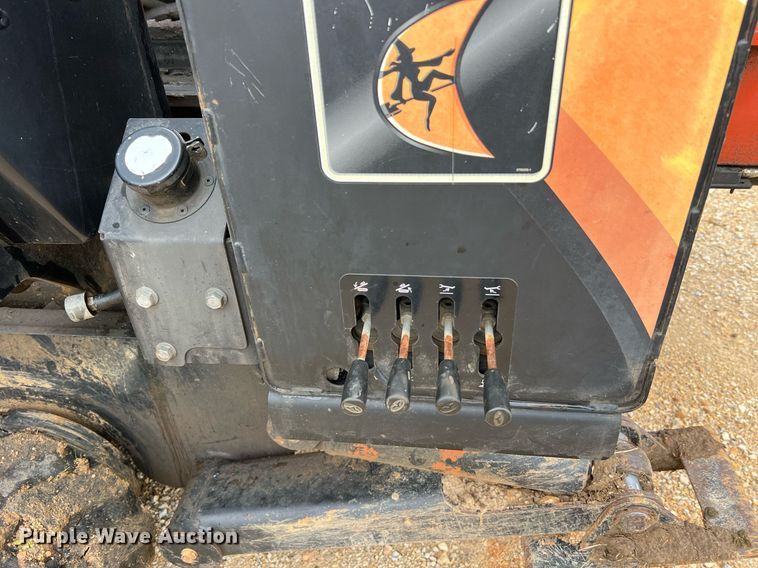 image for item LI9724 2013 Ditch Witch JT25  directional boring unit