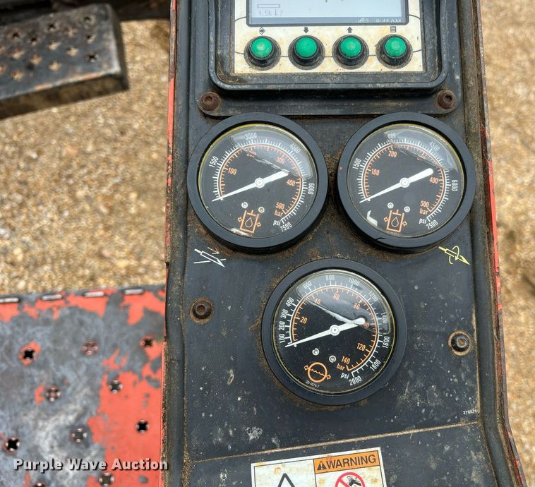 image for item LI9724 2013 Ditch Witch JT25  directional boring unit