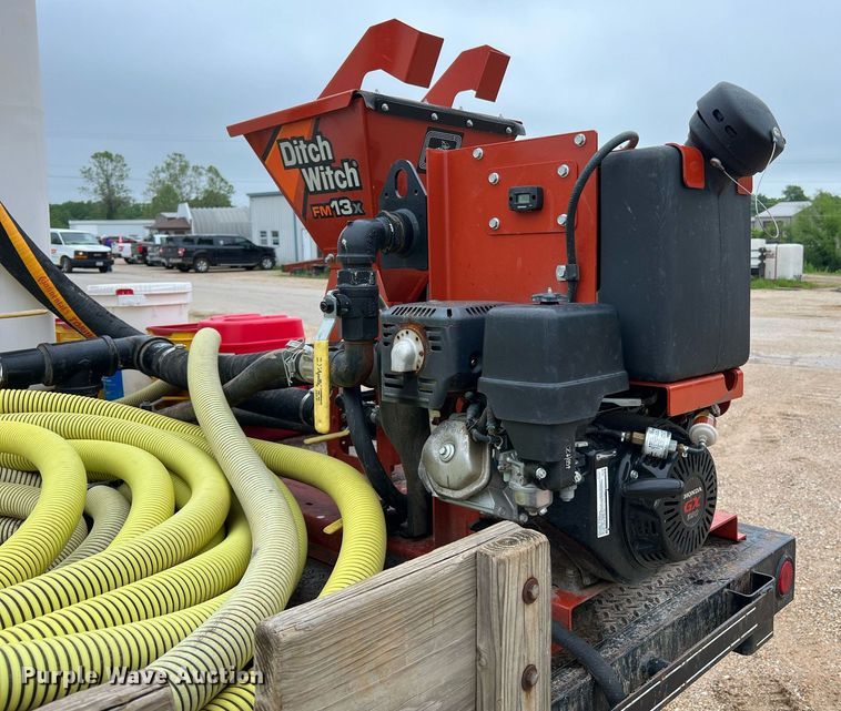 image for item LI9725 2008 Sterling Acterra  flatbed truck with fluid mixing system