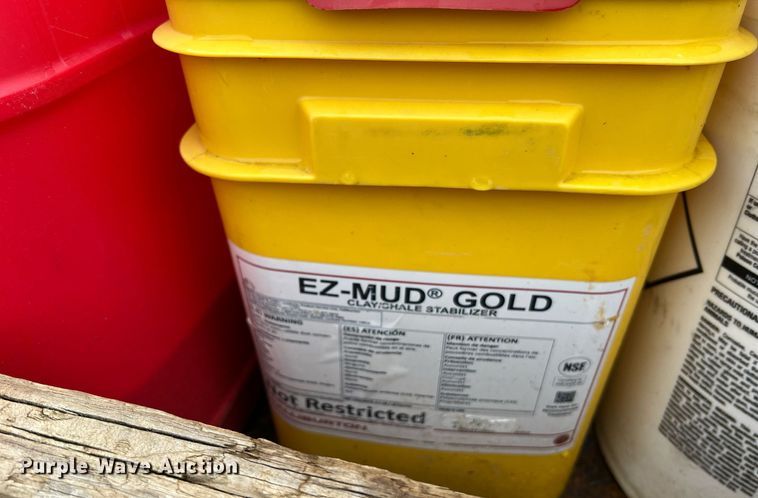 image for item LI9725 2008 Sterling Acterra  flatbed truck with fluid mixing system