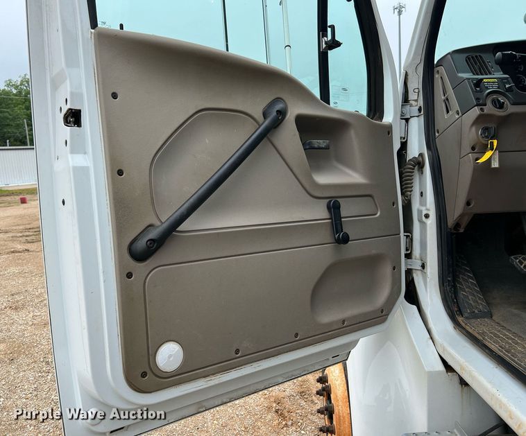 image for item LI9725 2008 Sterling Acterra  flatbed truck with fluid mixing system