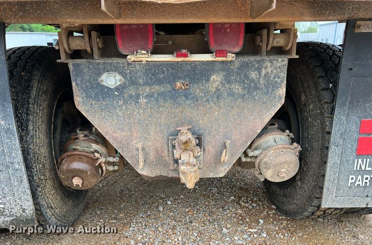 image for item LI9726 1991 Ford L8000  dump truck