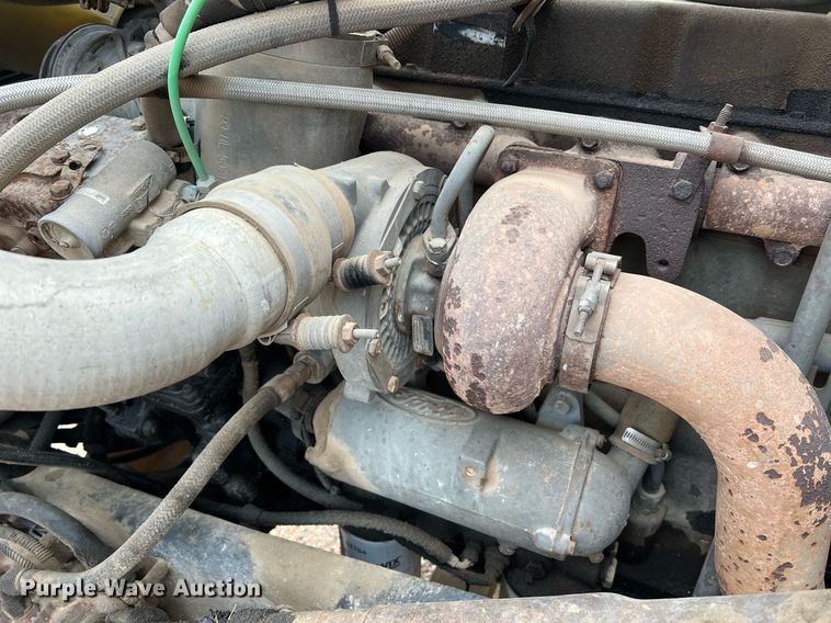 image for item LI9726 1991 Ford L8000  dump truck