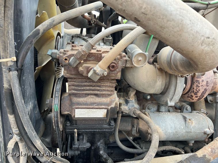 image for item LI9726 1991 Ford L8000  dump truck