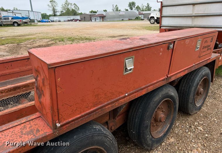 image for item LI9728 1999 Belshe T-18  equipment trailer