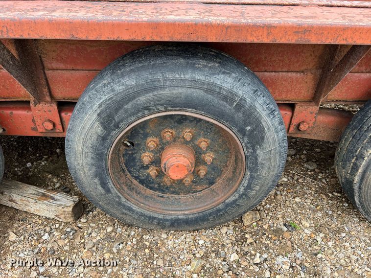 image for item LI9728 1999 Belshe T-18  equipment trailer