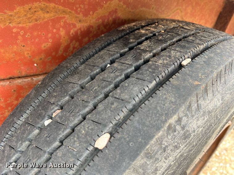 image for item LI9728 1999 Belshe T-18  equipment trailer