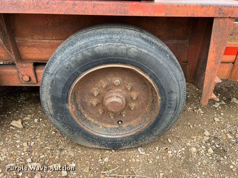 image for item LI9728 1999 Belshe T-18  equipment trailer