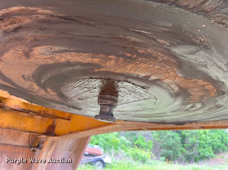 image for item LI9729 1990 Holden HLB43350  drop deck equipment trailer