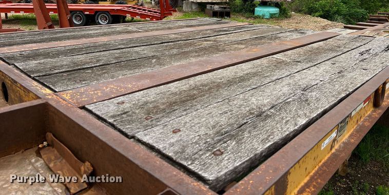 image for item LI9729 1990 Holden HLB43350  drop deck equipment trailer