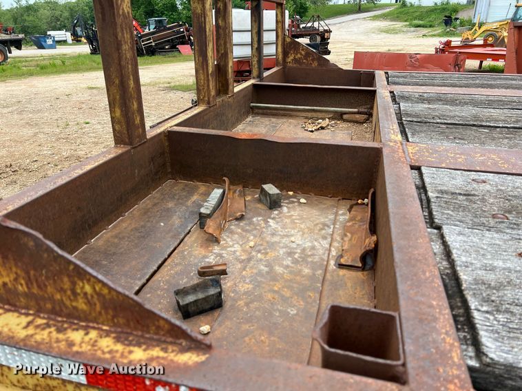 image for item LI9729 1990 Holden HLB43350  drop deck equipment trailer