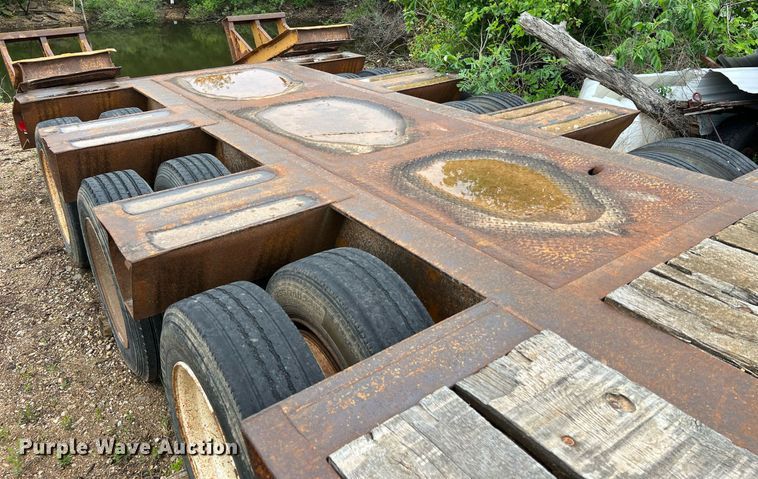 image for item LI9729 1990 Holden HLB43350  drop deck equipment trailer