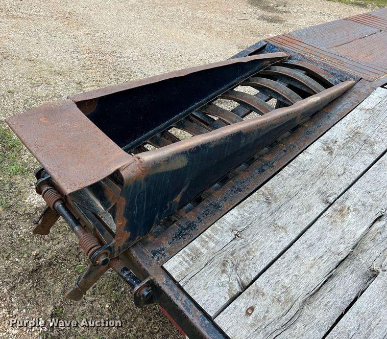 image for item LI9730 2008 Big Tex 20ED  equipment trailer