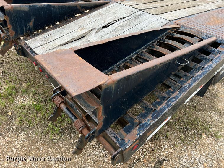 image for item LI9730 2008 Big Tex 20ED  equipment trailer