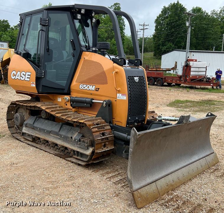 image for item LI9732 2020 Case 650M LT  dozer