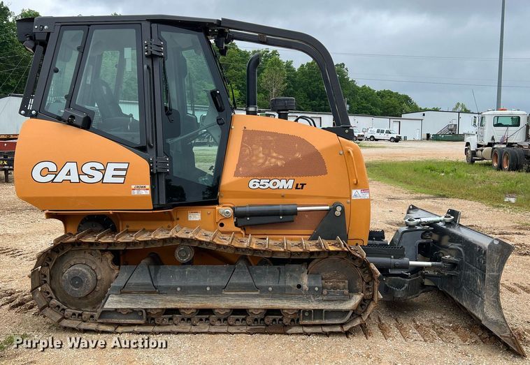 image for item LI9732 2020 Case 650M LT  dozer