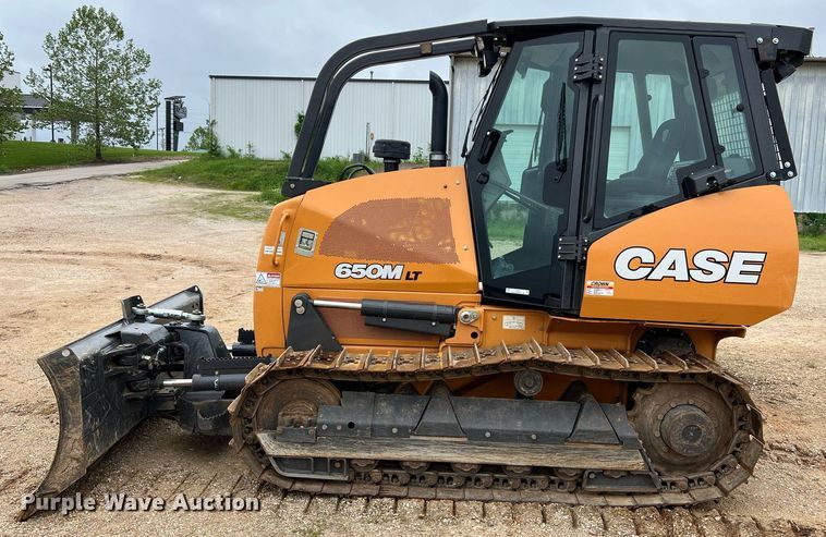 image for item LI9732 2020 Case 650M LT  dozer